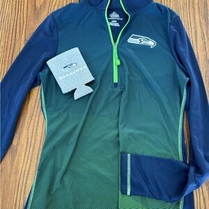 Long sleeve women’s 1/4 zip